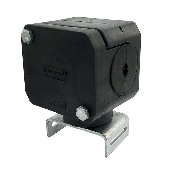 Suporte Dielétrico Quadrado com Suporte Retangular.png